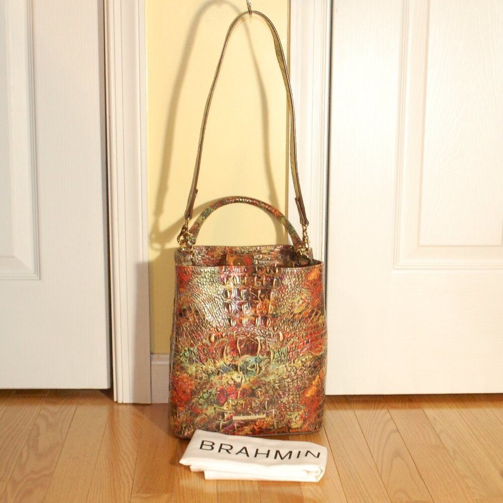 N W/O T Brahmin Amelia Ammolite Melbourne Bucket Bag